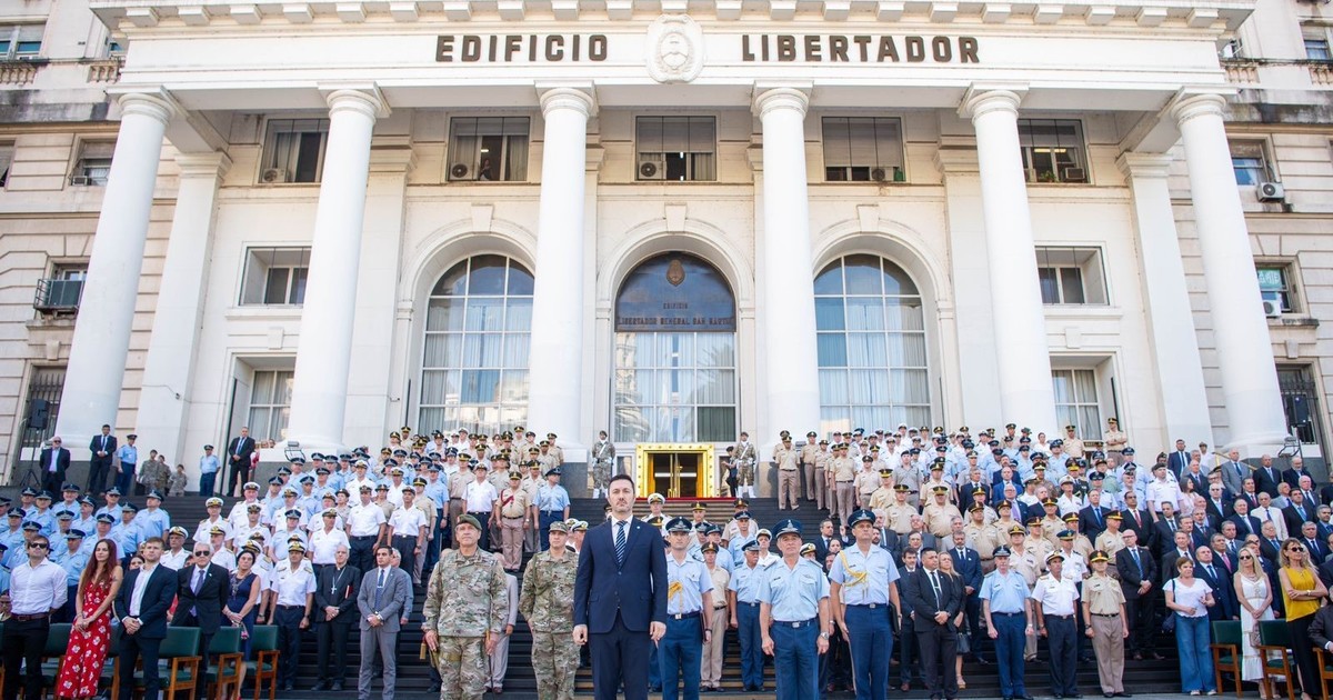Otra tradición que regresa: el gobierno celebrará el 9 de Julio con un ...